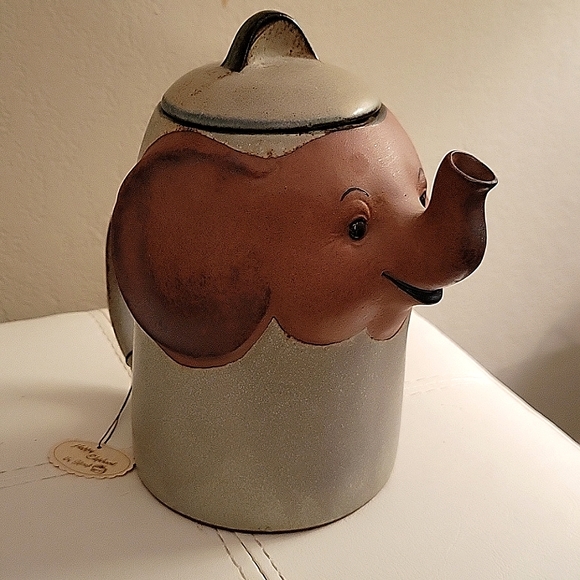 Giftcraft Kitchen Vintage Ceramic Pottery Elephant Tea Pot Poshmark
